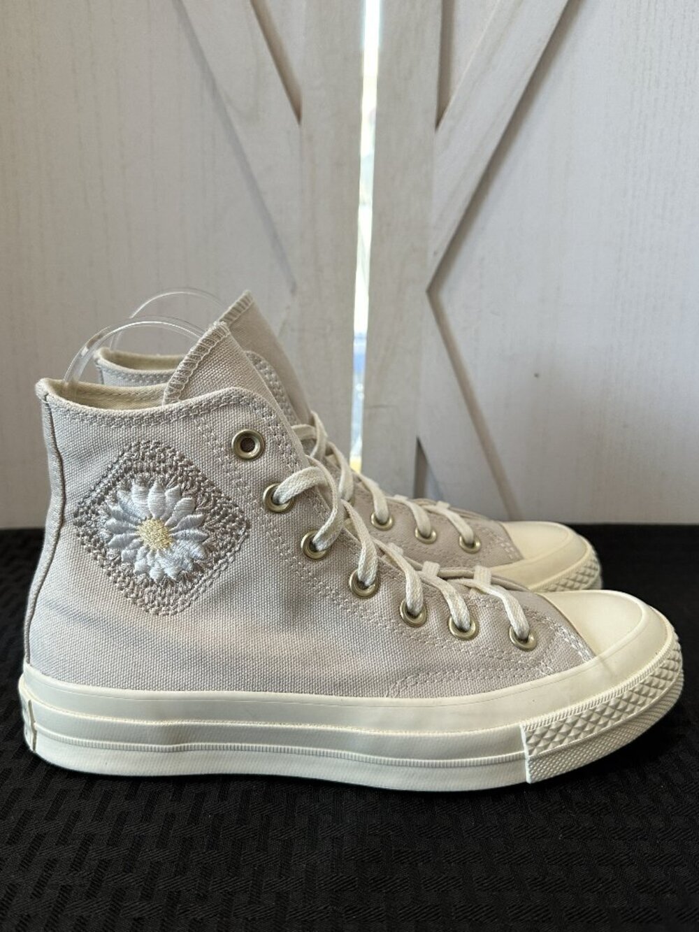 Converse Chuck 70 High Festival Florals Desert Sand Sneakers Size 7